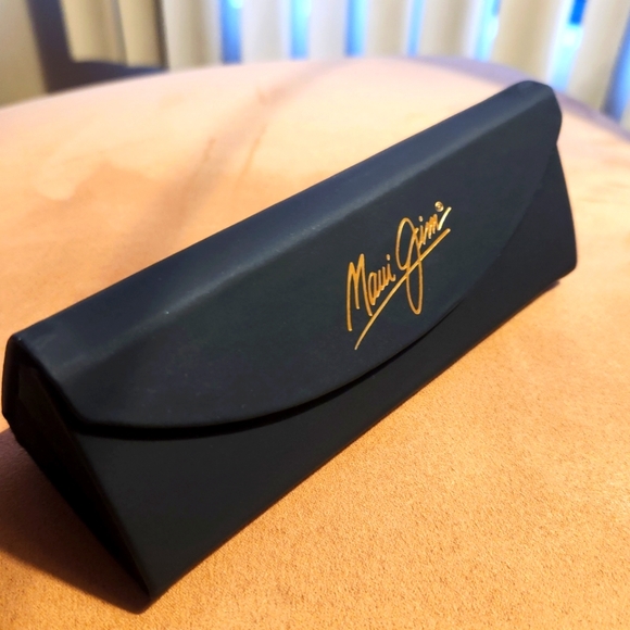 Maui Jim sunglasses - Picture 3 of 6